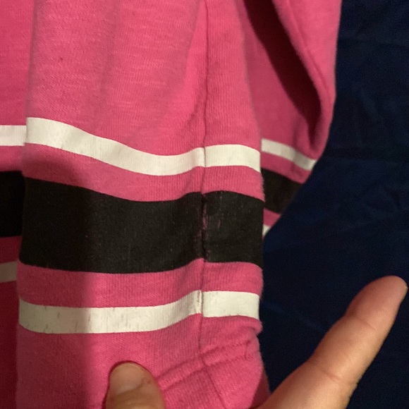 PINK BY VICTORIA SECRET WOMENS VARSITY CREW SIZE XS - Picture 3 of 9